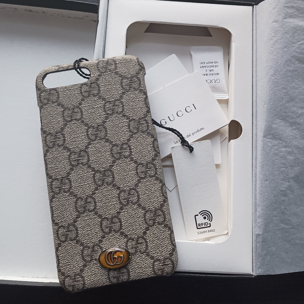 [GUCCI] GG Supreme Monogram Ophidia iPhone 8 Plus Case Beige Canvas NWT & Box